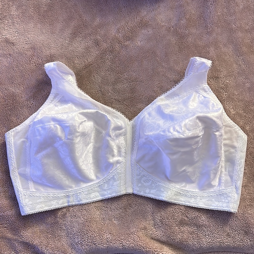 NWT Playtex 18 Hour Bra - Picture 5 of 7